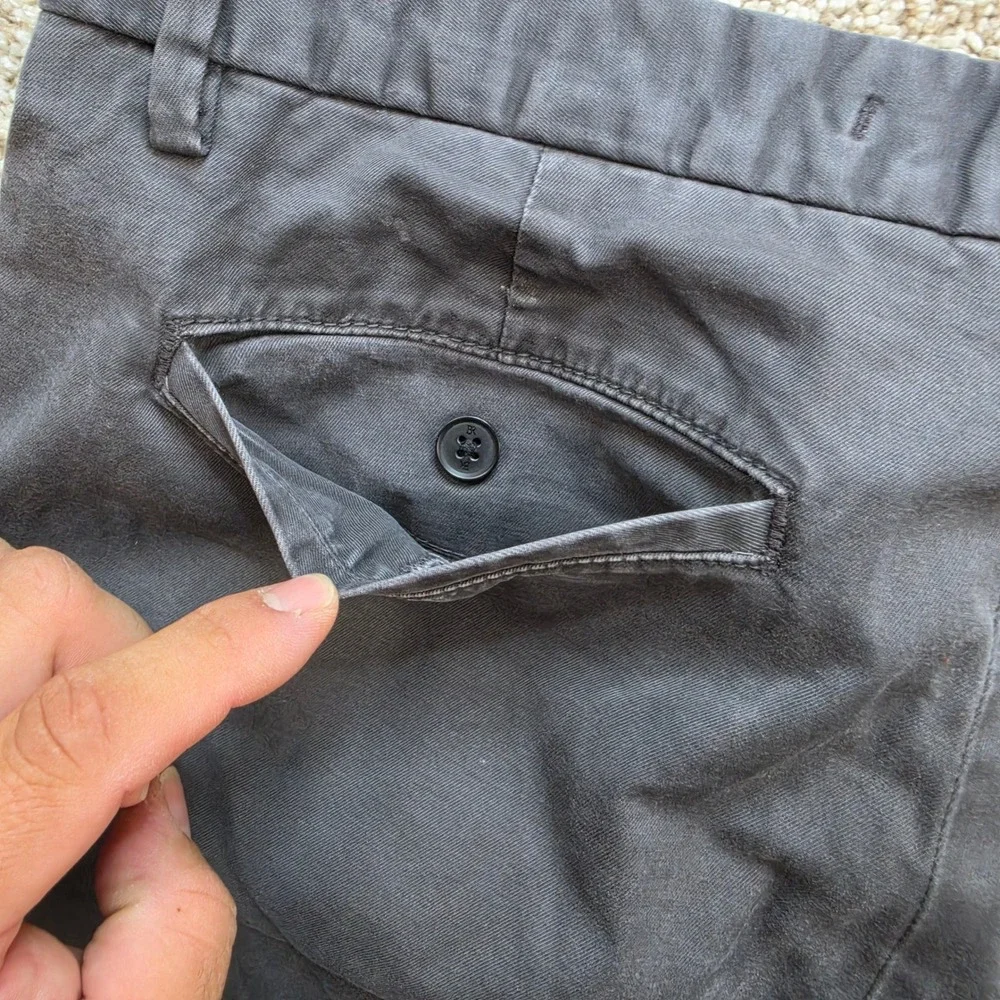 Banana Republic Lived-In Chino Pants Mens 33x32 Gray Skinny Fit Stretch Casual